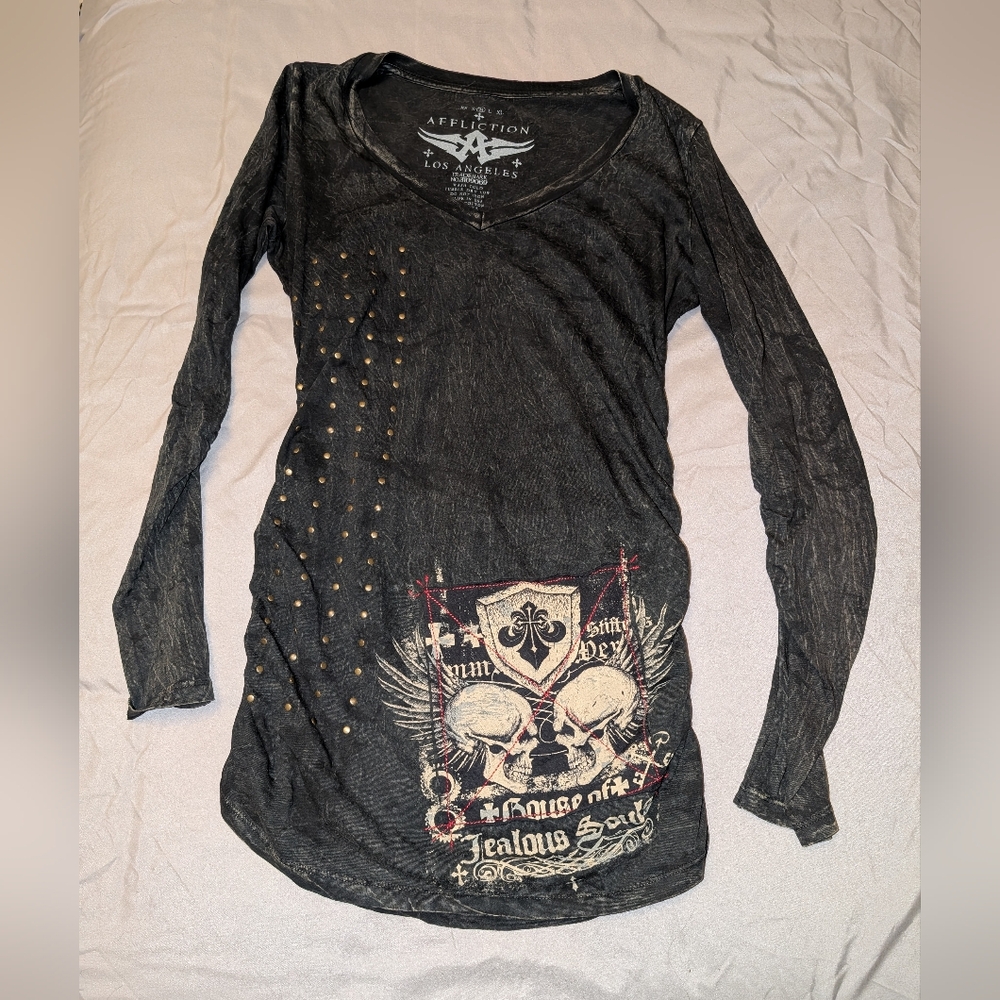 Women's Affliction Top